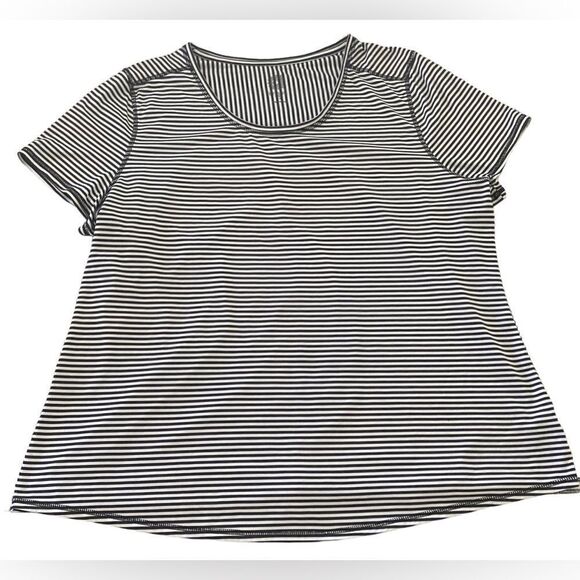 Brisa Black and white striped short sleeve top 1X - Picture 1 of 4